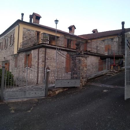 Locazione Turistica La Ca Gialla Apartment Pontremoli Bagian luar foto