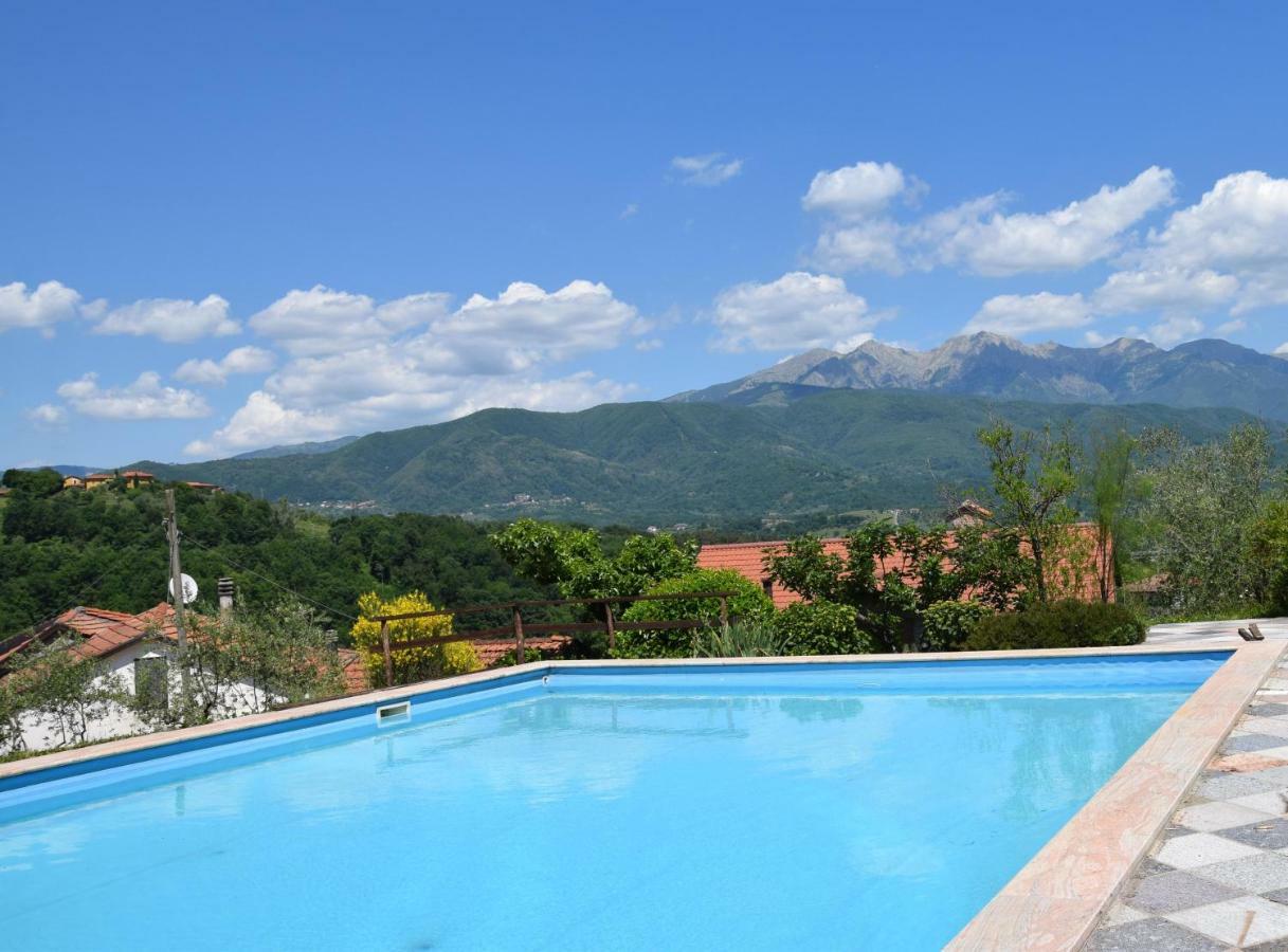 Locazione Turistica La Ca Gialla Apartment Pontremoli Bagian luar foto