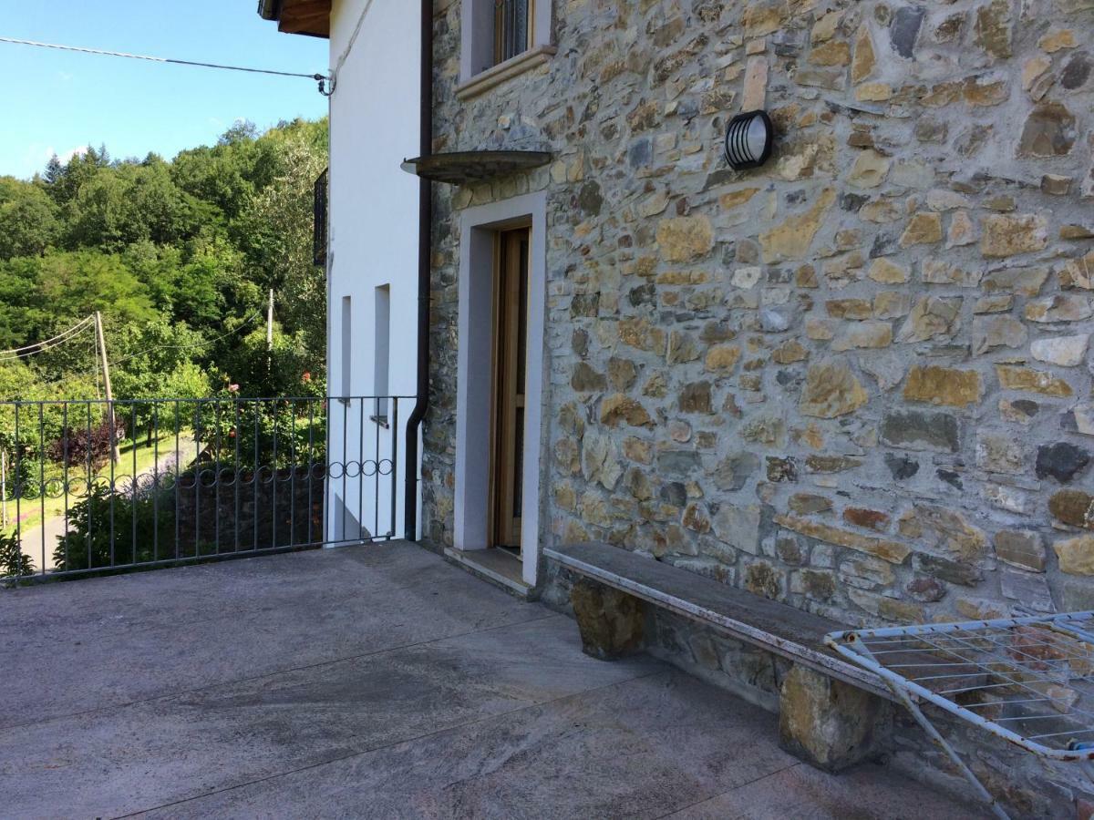 Locazione Turistica La Ca Gialla Apartment Pontremoli Bagian luar foto